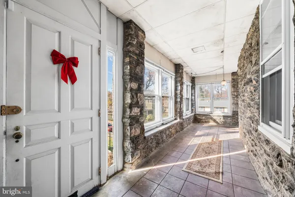 $3,000 | 7301 Chestnut Avenue, Unit 1, Elkins Park, PA 19027