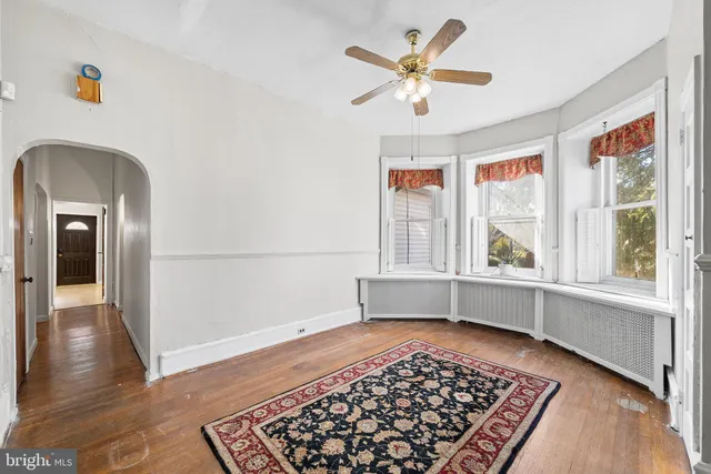 $3,250 | 7301 Chestnut Avenue, Unit 1, Elkins Park, PA 19027