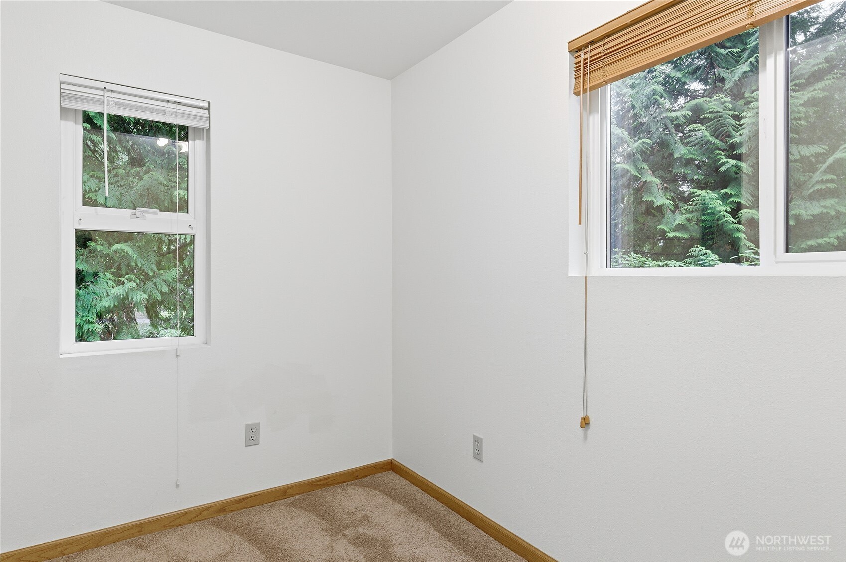 5119 136th Street Southwest Edmonds, WA 98026 - Photo 26 of 40 a view of a small space with window