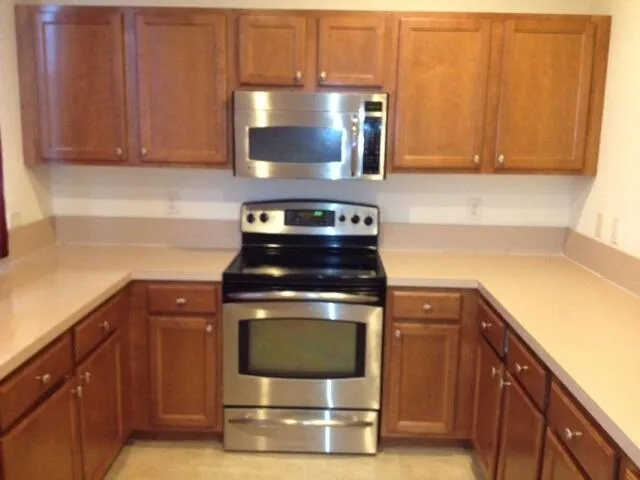 $2,400 | 840 Marina Del Ray Lane, Unit 4, West Palm Beach, FL 33401