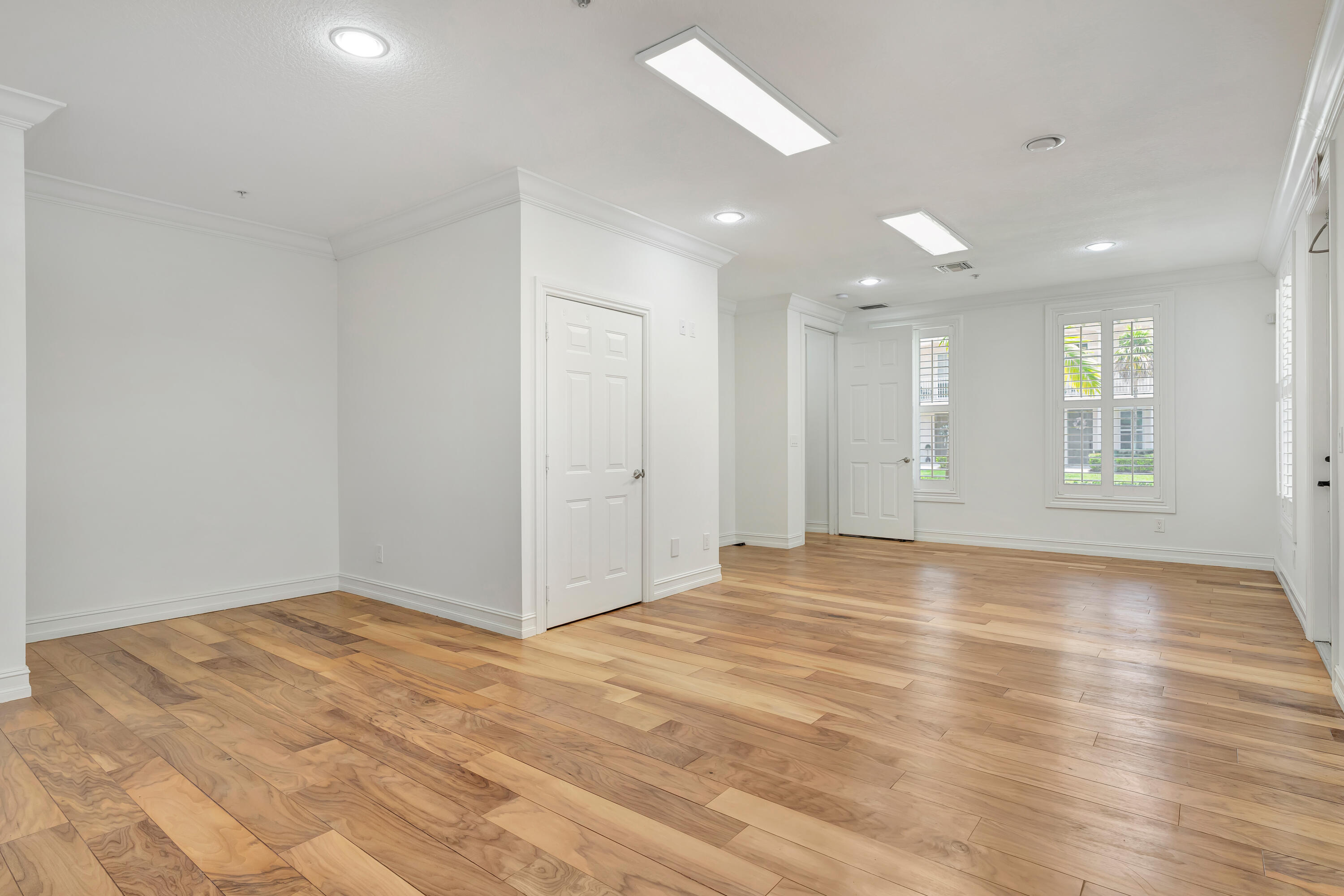 4344 Main Street Jupiter, FL 33458 - Photo 8 of 52 _MLP4161