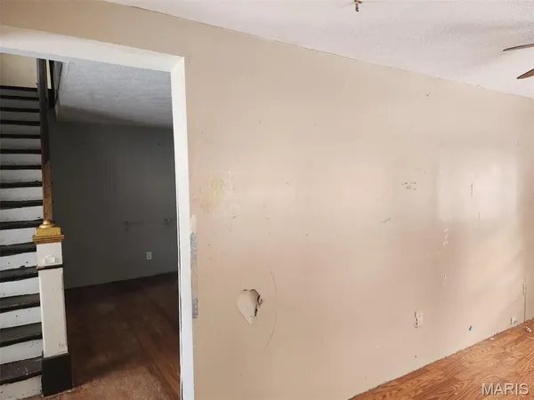 $58,000 | 216 South Pine Street, Stonington, IL 62567