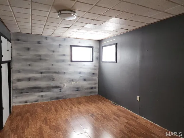 $74,900 | 216 South Pine Street, Stonington, IL 62567