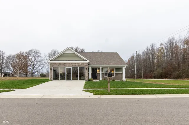 $260,000 | 2054 Heron Drive, Seymour, IN 47274