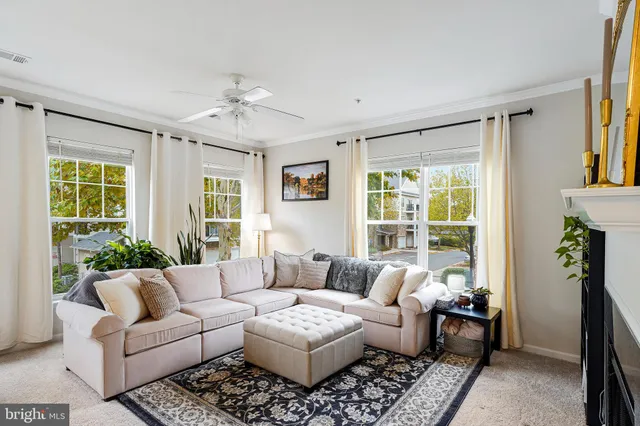 $425,000 | 13405 Connor Drive, Unit T, Centreville, VA 20120