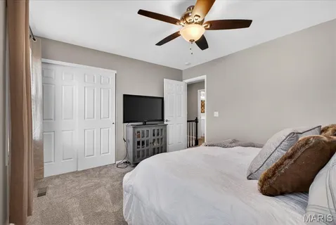 $709,900 | 927 Baintree Lane, Ballwin, MO 63011