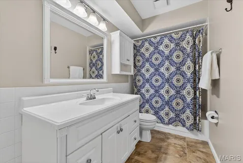 $709,900 | 927 Baintree Lane, Ballwin, MO 63011