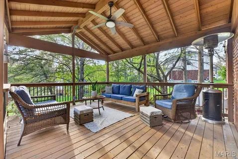 $709,900 | 927 Baintree Lane, Ballwin, MO 63011