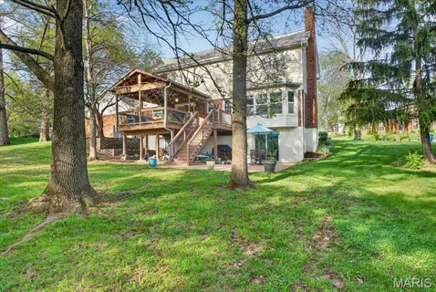 $709,900 | 927 Baintree Lane, Ballwin, MO 63011