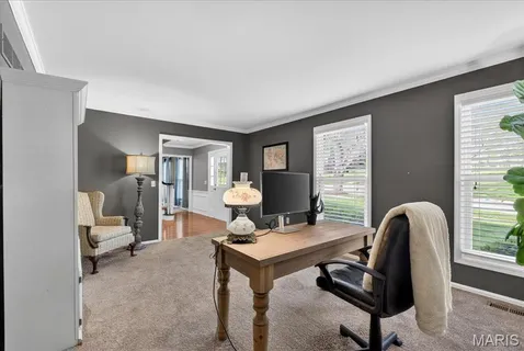$709,900 | 927 Baintree Lane, Ballwin, MO 63011