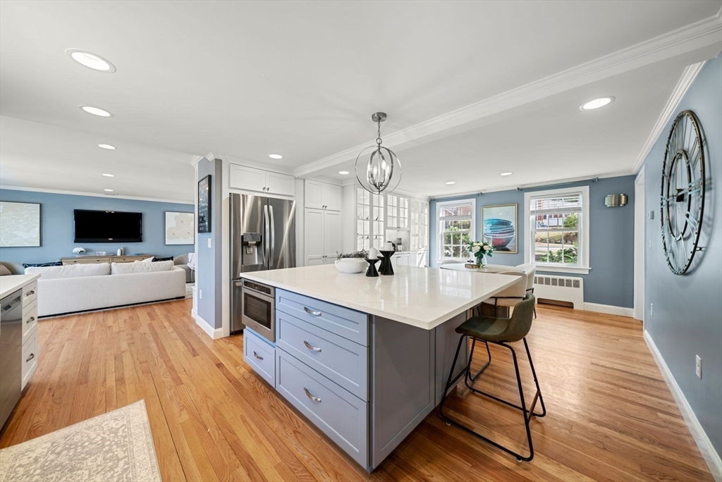 166 Hillcrest Road Needham, MA 02492 - Photo 11 of 41