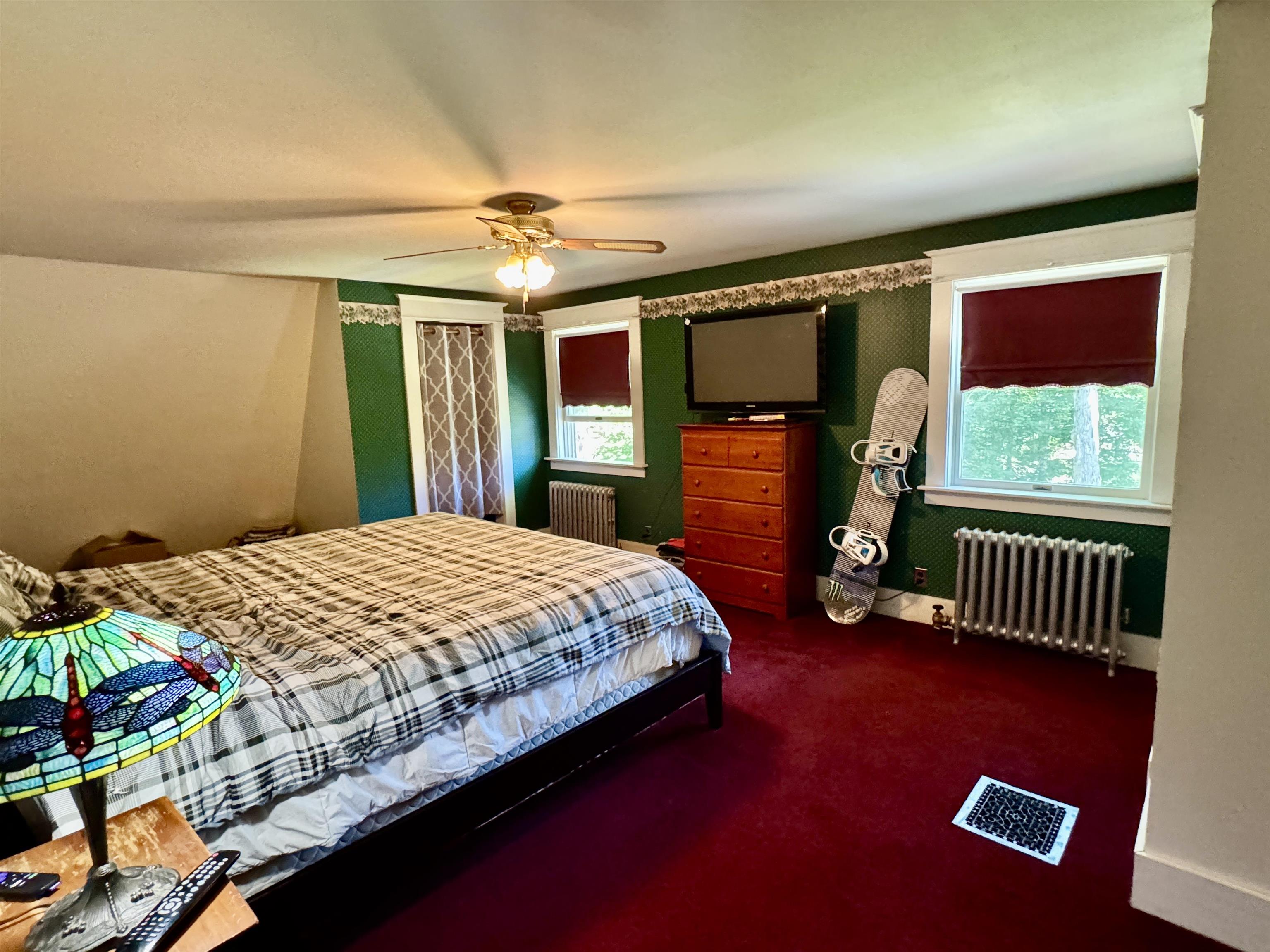 335 Caswell Avenue Derby, VT 05830 - Photo 22 of 32