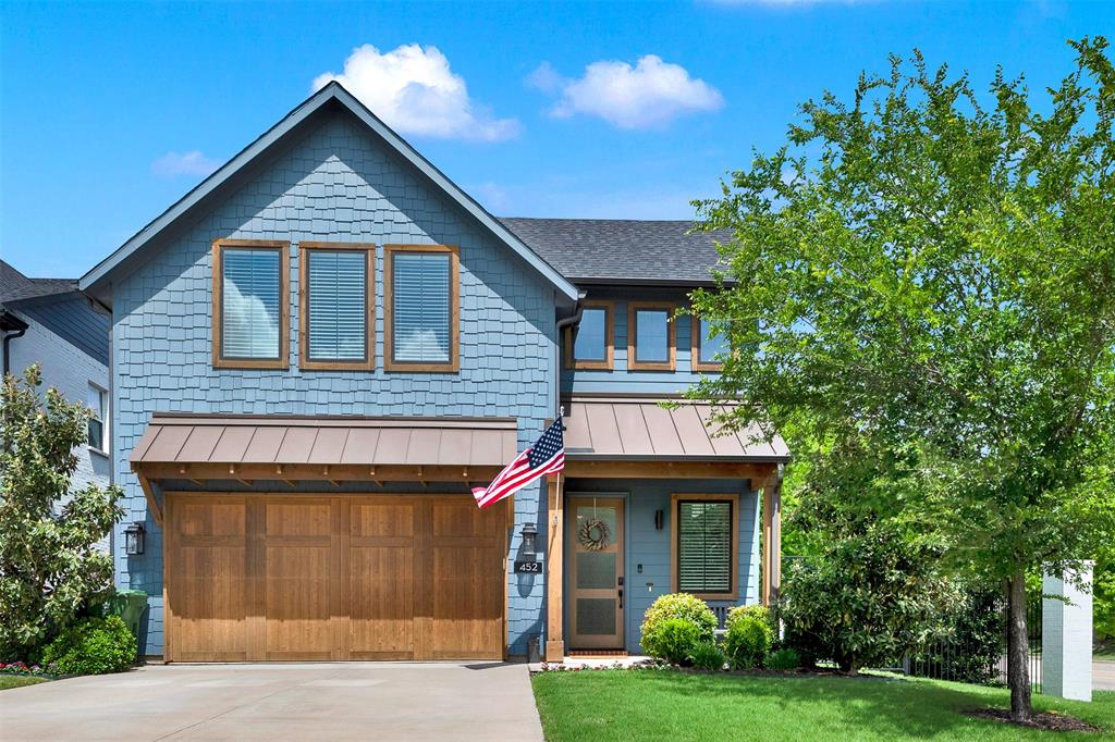 Welcome to 452 Jones St in Grapevine! This classic is ideally situated on a large corner lot, close to everywhere you want to be! You can even walk to Grapevine Historic Main Street District, Grapevine Lake and Cross Timbers Winery!