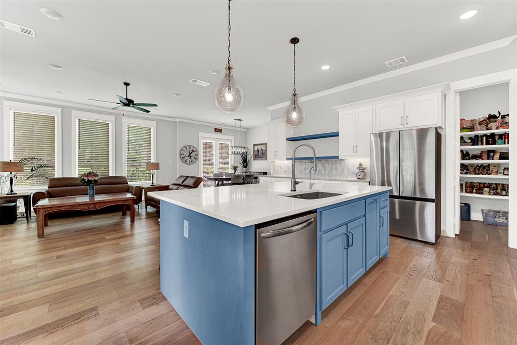 452 Jones Street Grapevine, TX 76051 - Photo 13 of 38 Everyone loves a huge walk-in pantry!