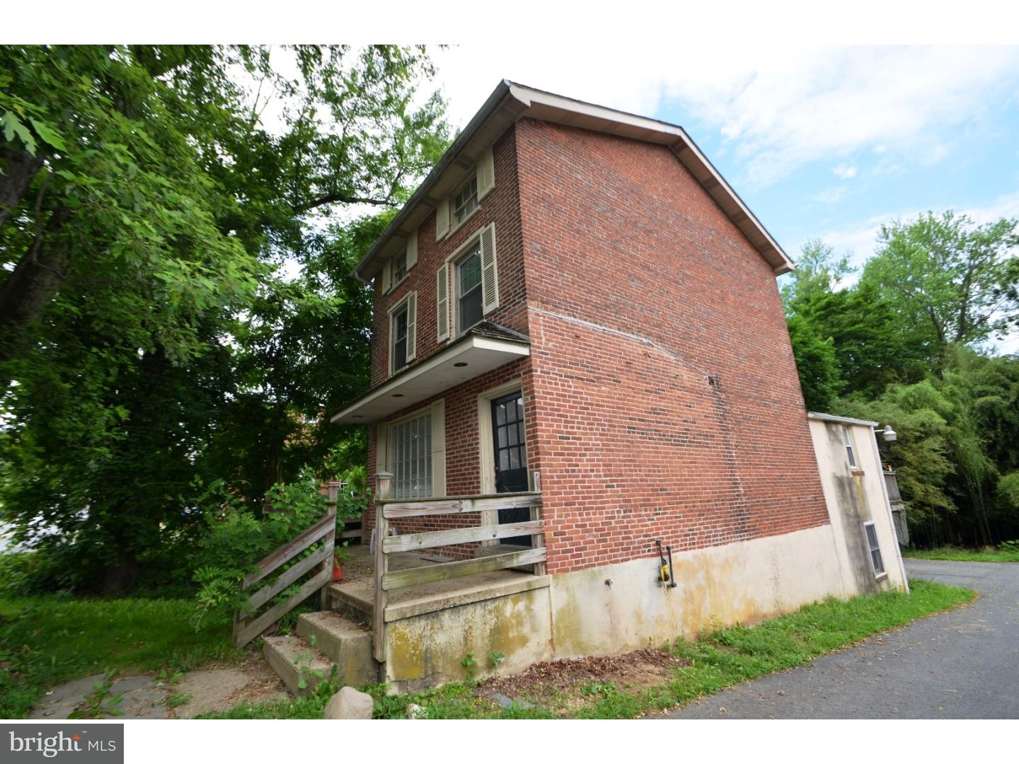 2044 Newark Road Lincoln University, PA 19352 - Photo 3 of 7 Gallery Image 3