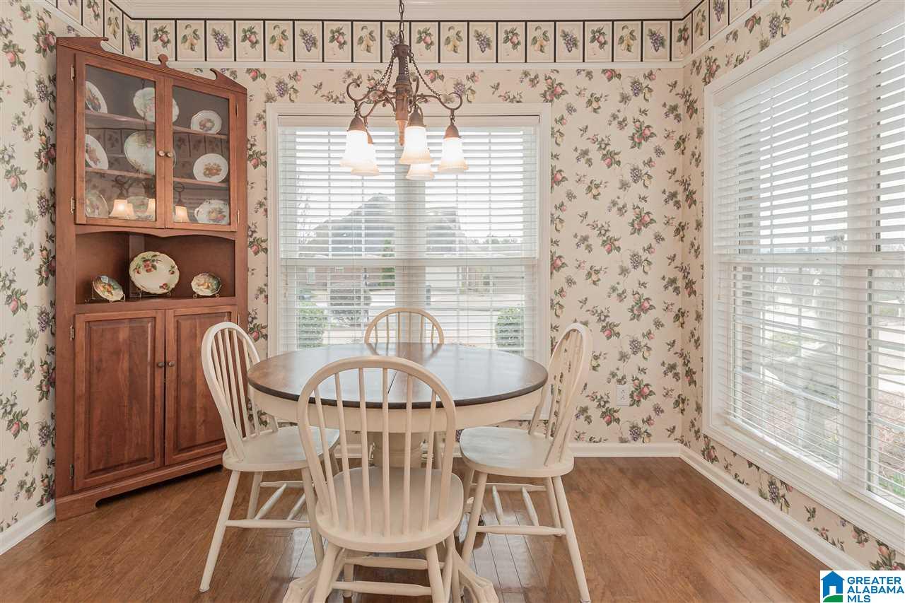 1034 Kensington Way Moody, AL 35004 - Photo 10 of 24
