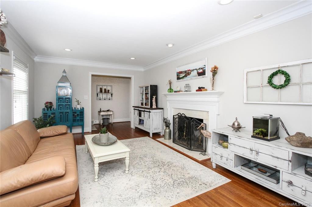3010 Eastburn Road Charlotte, NC 28210 - Photo 3 of 30 Gallery Image 3