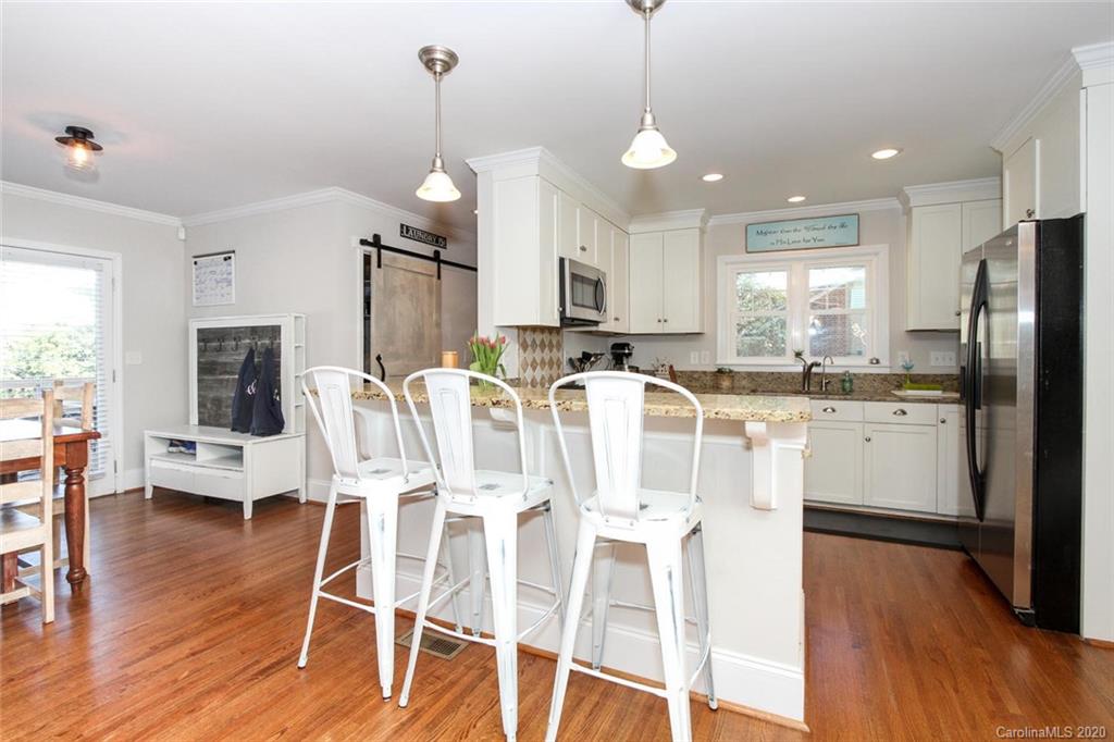 3010 Eastburn Road Charlotte, NC 28210 - Photo 8 of 30 Gallery Image 8
