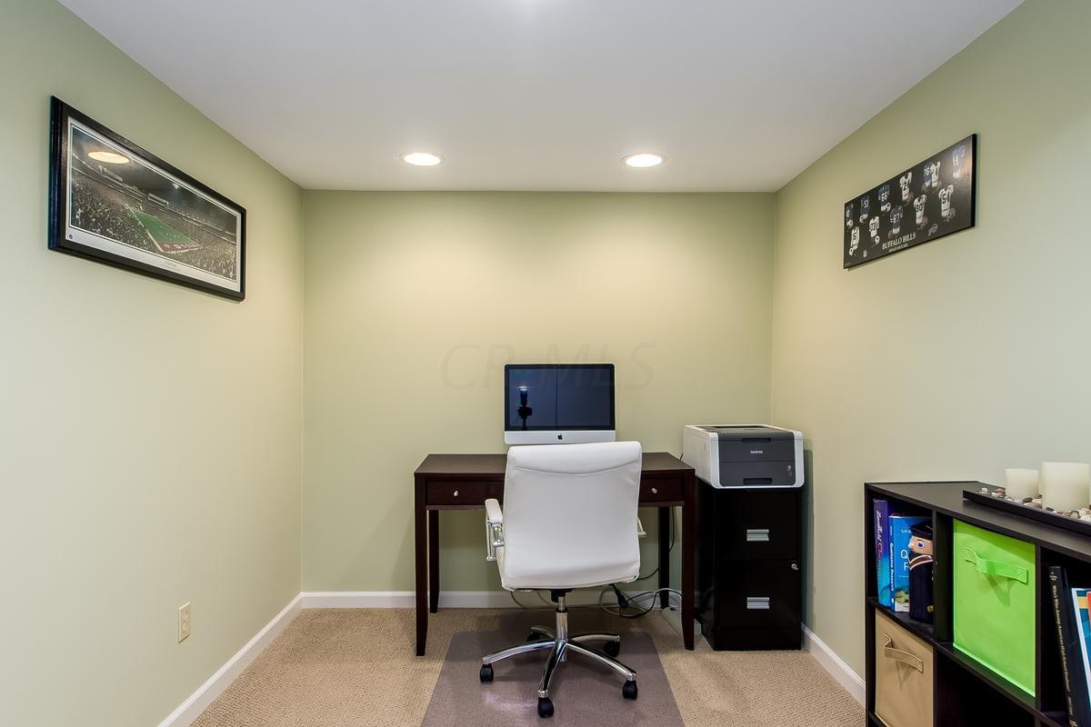 1635 Rushing Way Columbus, OH 43235 - Photo 21 of 29 Gallery Image 21