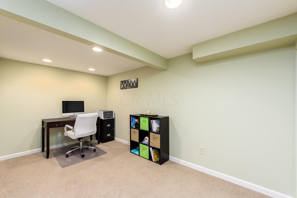 1635 Rushing Way Columbus, OH 43235 - Photo 22 of 29 Gallery Image 22
