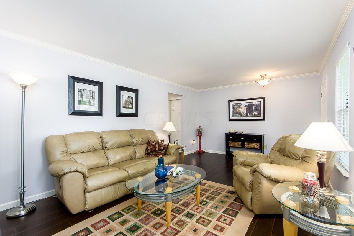 1635 Rushing Way Columbus, OH 43235 - Photo 7 of 29 Gallery Image 7