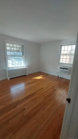 $3,295 | 62 Euclid Avenue, Stamford, CT 06902