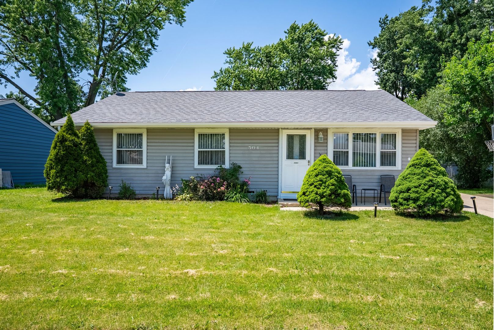 504 Rambler Lane Streamwood, IL 60107 - Photo 2 of 27