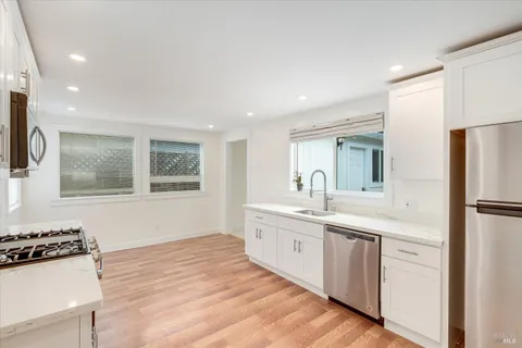 $699,000 | 259 West MacArthur Street, Sonoma, CA 95476