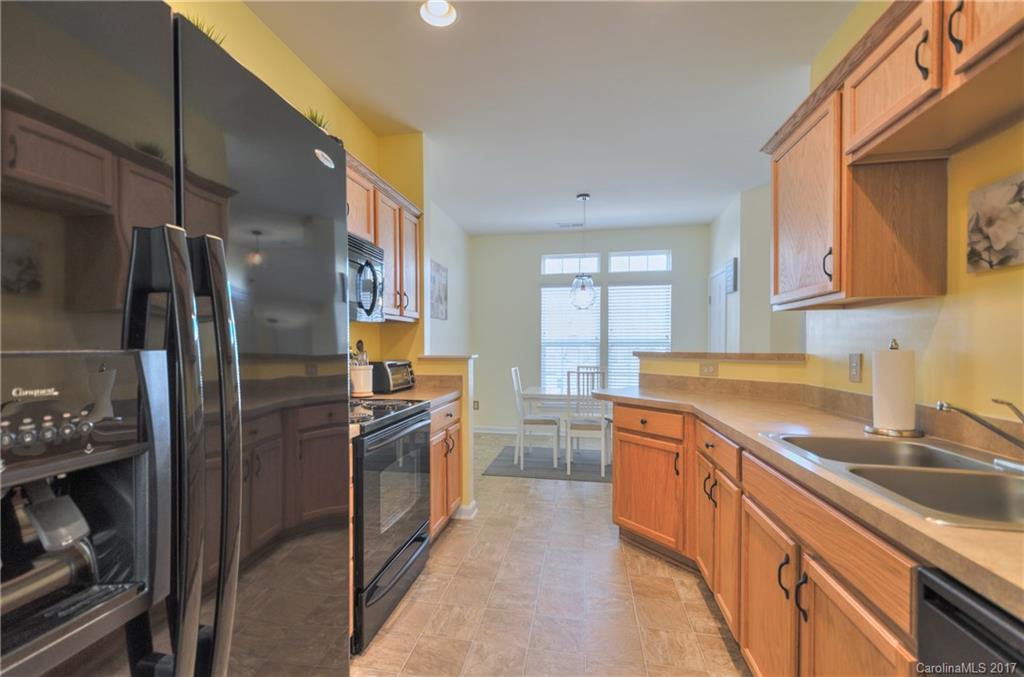 4888 Prosperity Ridge Road, Unit 119 Charlotte, NC 28269 - Photo 12 of 24 Gallery Image 12