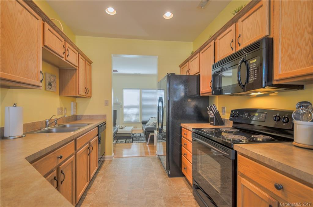 4888 Prosperity Ridge Road, Unit 119 Charlotte, NC 28269 - Photo 14 of 24 Gallery Image 14