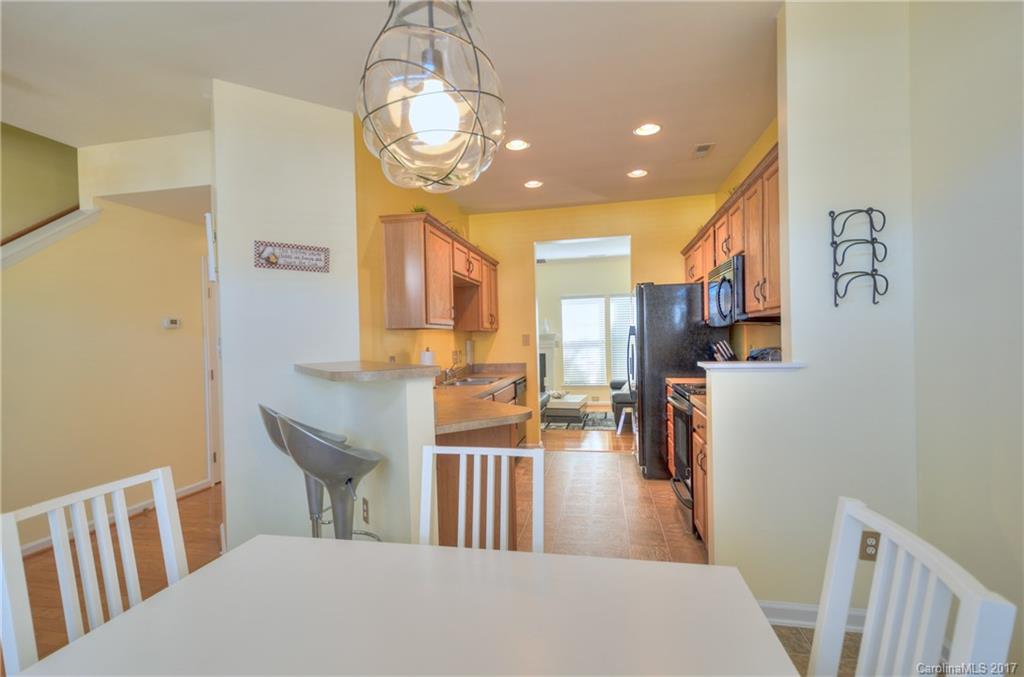 4888 Prosperity Ridge Road, Unit 119 Charlotte, NC 28269 - Photo 10 of 24 Gallery Image 10