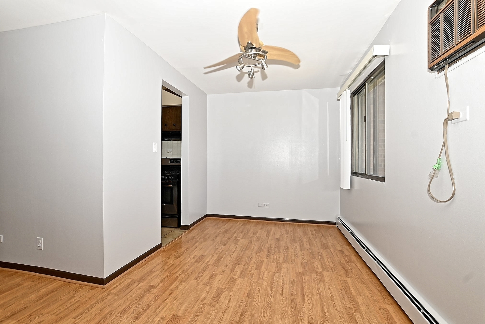 955 Ridge Road, Unit 3B Homewood, IL 60430 - Photo 4 of 15