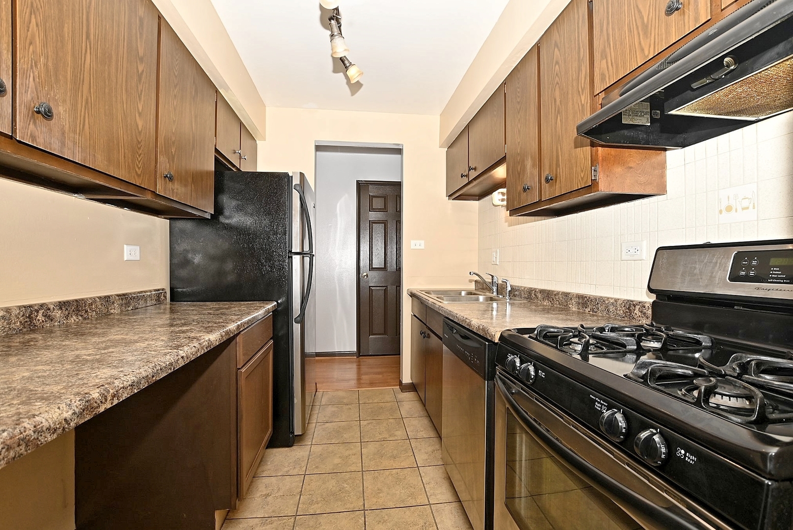 955 Ridge Road, Unit 3B Homewood, IL 60430 - Photo 6 of 15