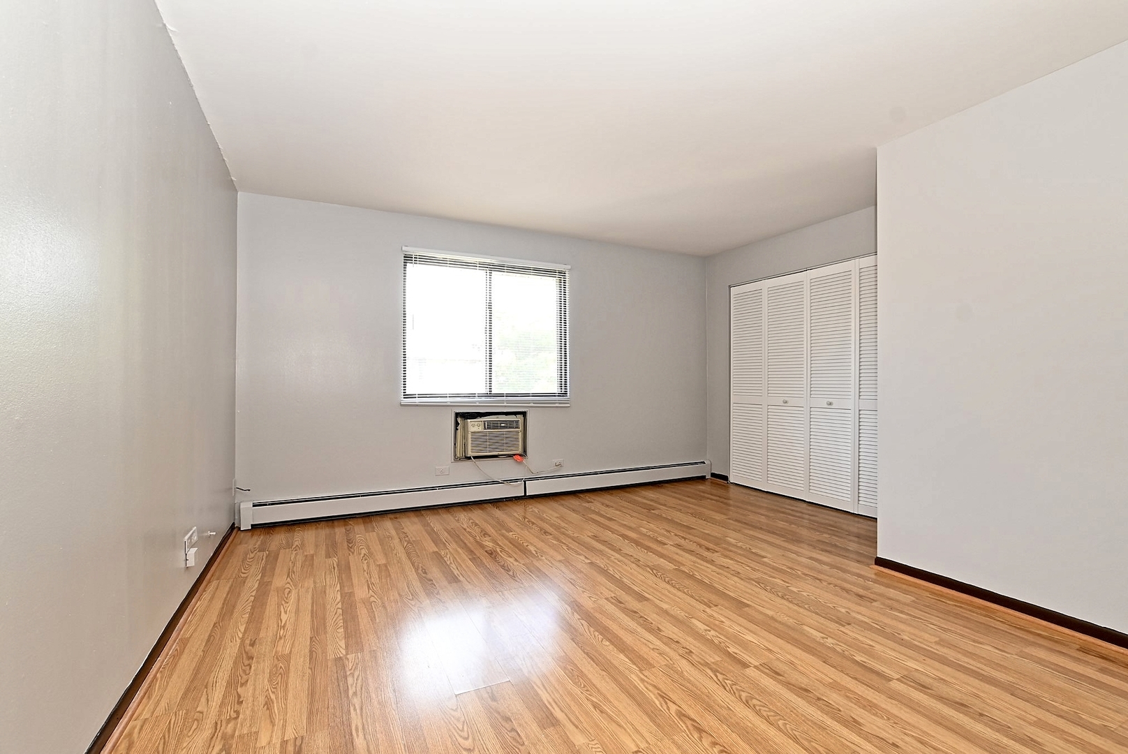 955 Ridge Road, Unit 3B Homewood, IL 60430 - Photo 8 of 15