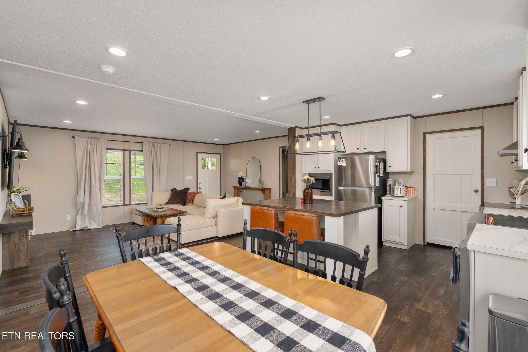 413 Whitaker Street Tazewell, TN 37879 - Photo 12 of 54 DSC01541