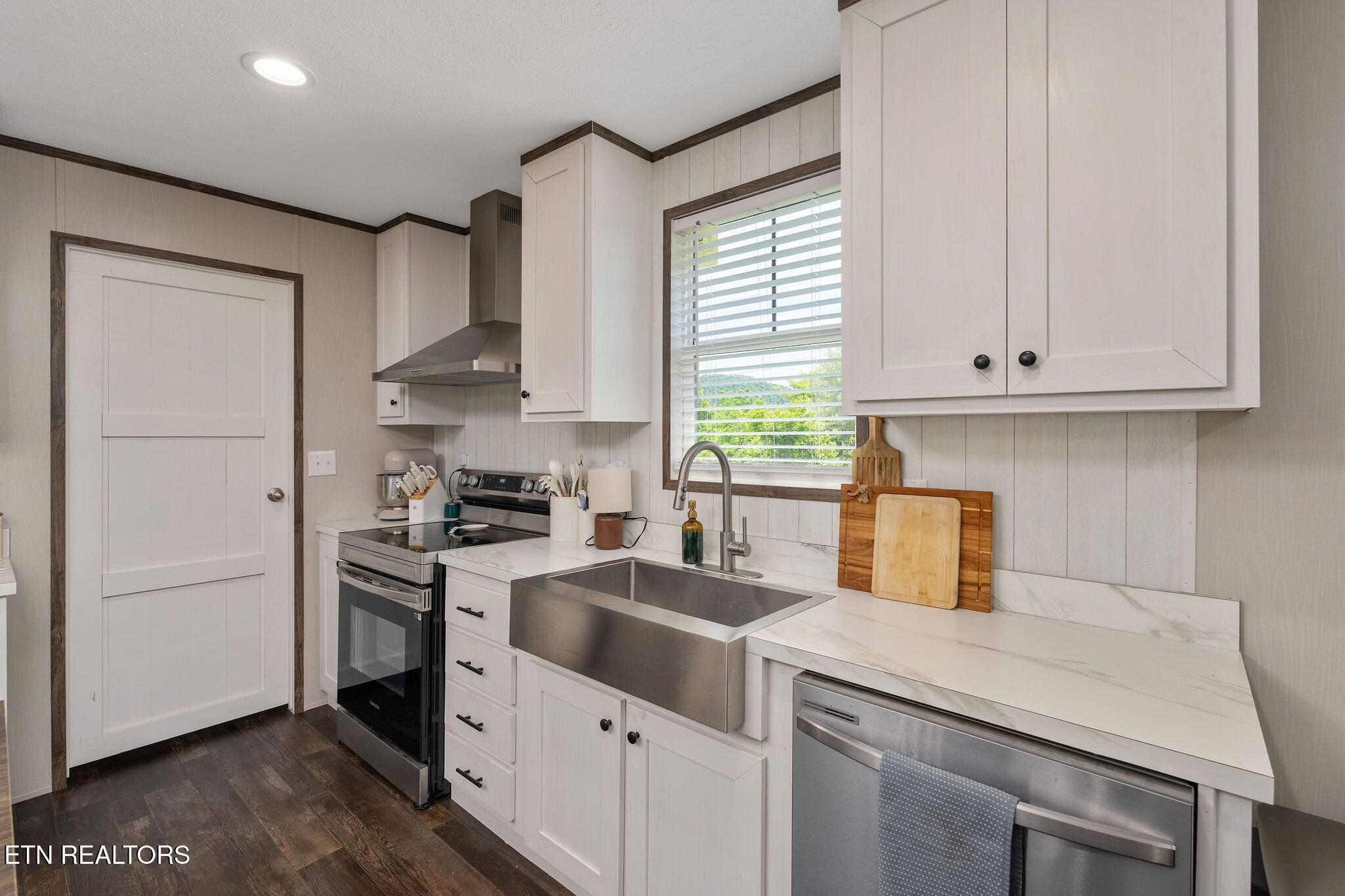 413 Whitaker Street Tazewell, TN 37879 - Photo 18 of 54 DSC01569