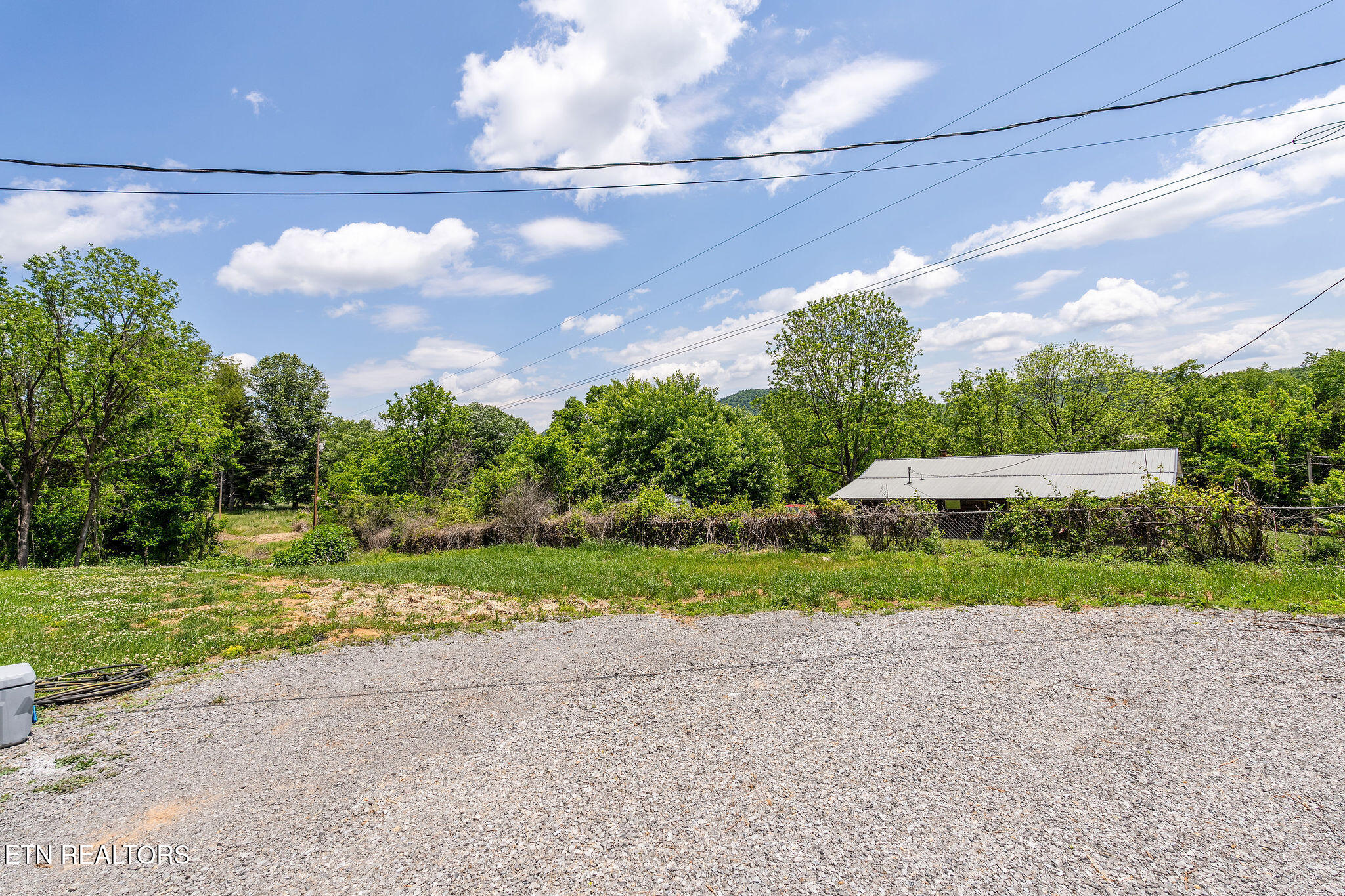 413 Whitaker Street Tazewell, TN 37879 - Photo 44 of 54 DSC01683