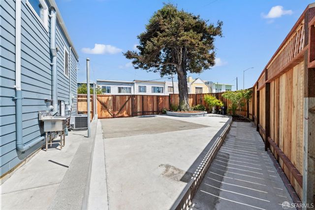 $1,075,000 | 74 Crane Street, San Francisco, CA 94124