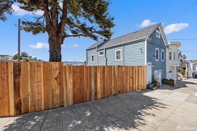$1,075,000 | 74 Crane Street, San Francisco, CA 94124