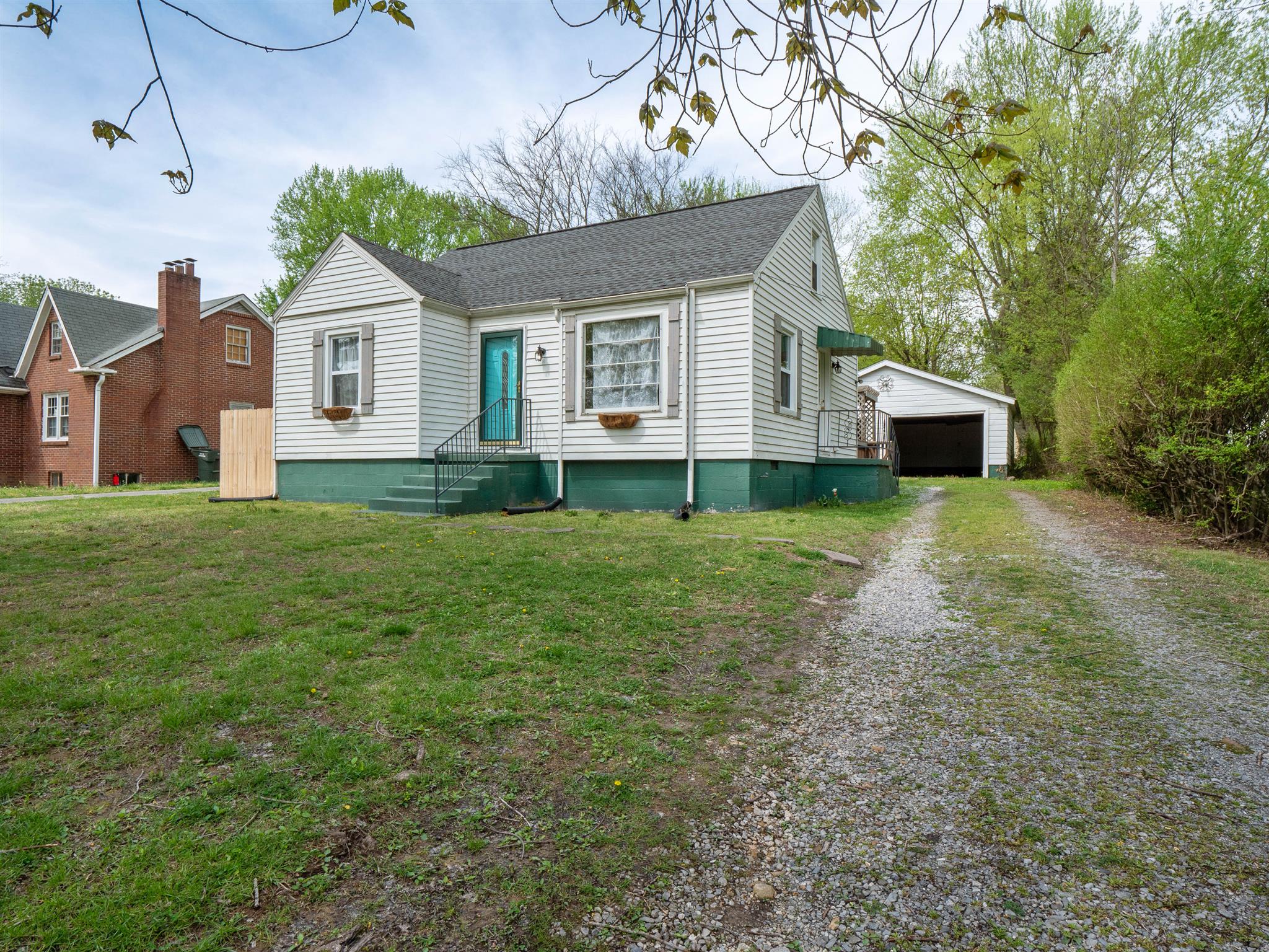 2304 Ruth Street Springfield, TN 37172 - Photo 2 of 21 Gallery Image 2
