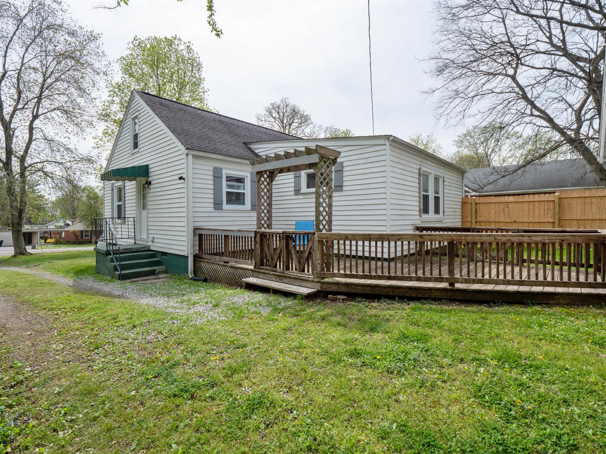 2304 Ruth Street Springfield, TN 37172 - Photo 3 of 21 Gallery Image 3
