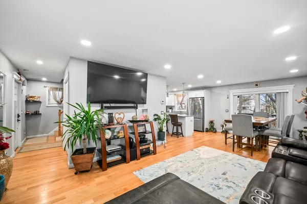 $629,000 | 19 Observatory Avenue, Haverhill, MA 01832