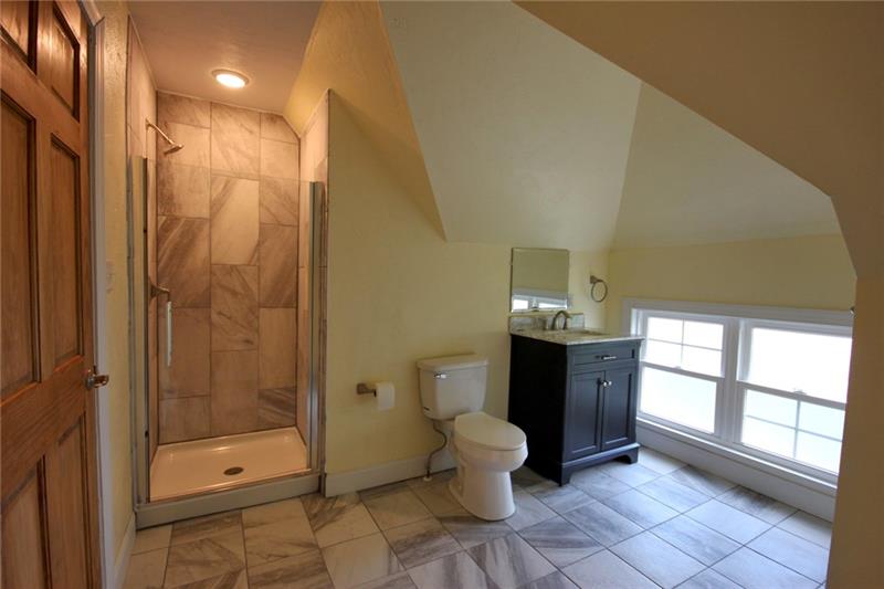 540 Ridgeway Street Greensburg, PA 15601 - Photo 21 of 25 Gallery Image 21