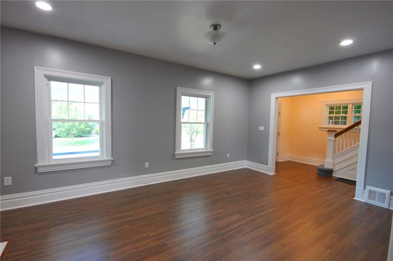 540 Ridgeway Street Greensburg, PA 15601 - Photo 5 of 25 Gallery Image 5
