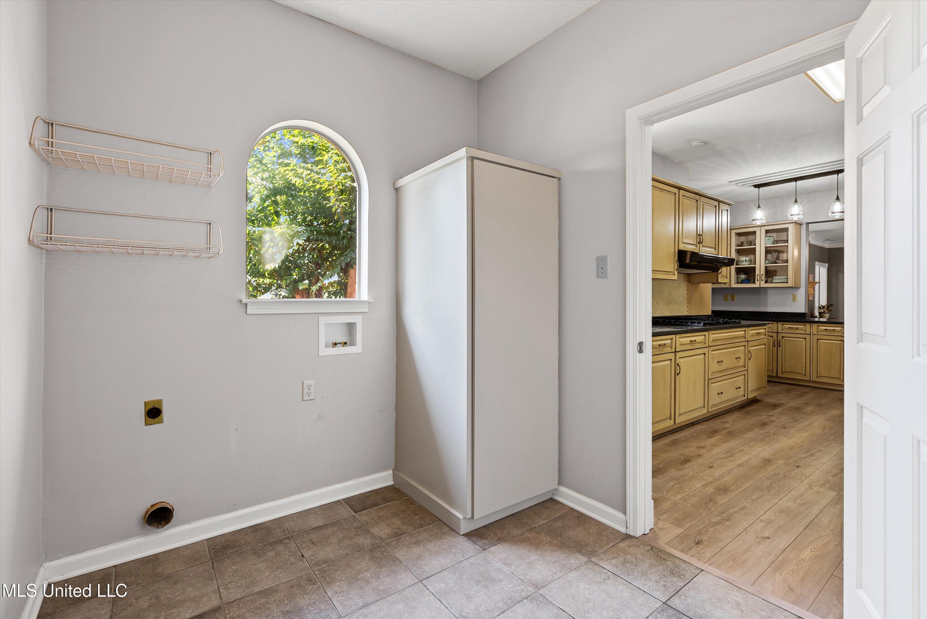 5054 Veazey Road Coldwater, MS 38618 - Photo 11 of 48 10-DSC03385