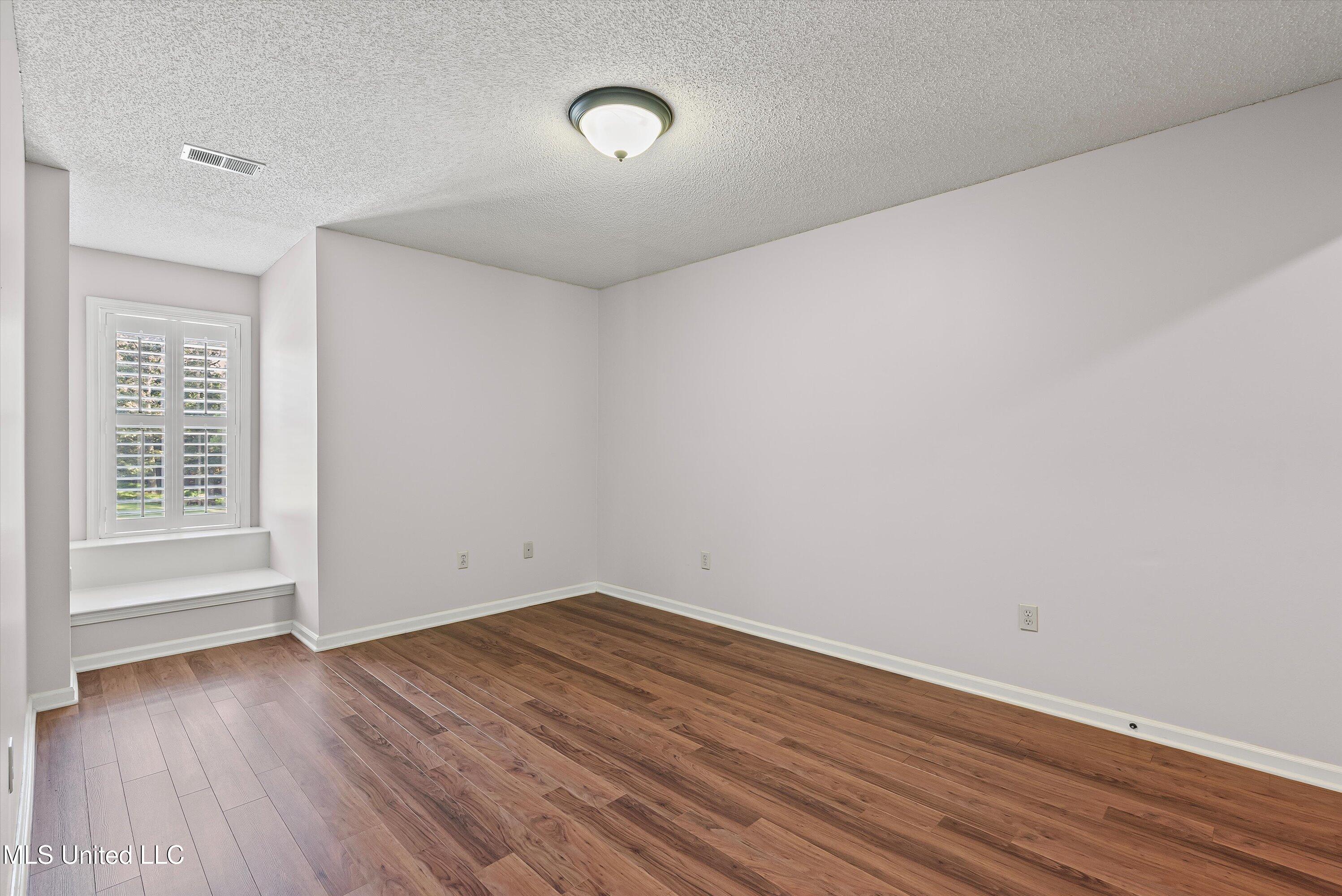 5054 Veazey Road Coldwater, MS 38618 - Photo 24 of 48 23-DSC03455