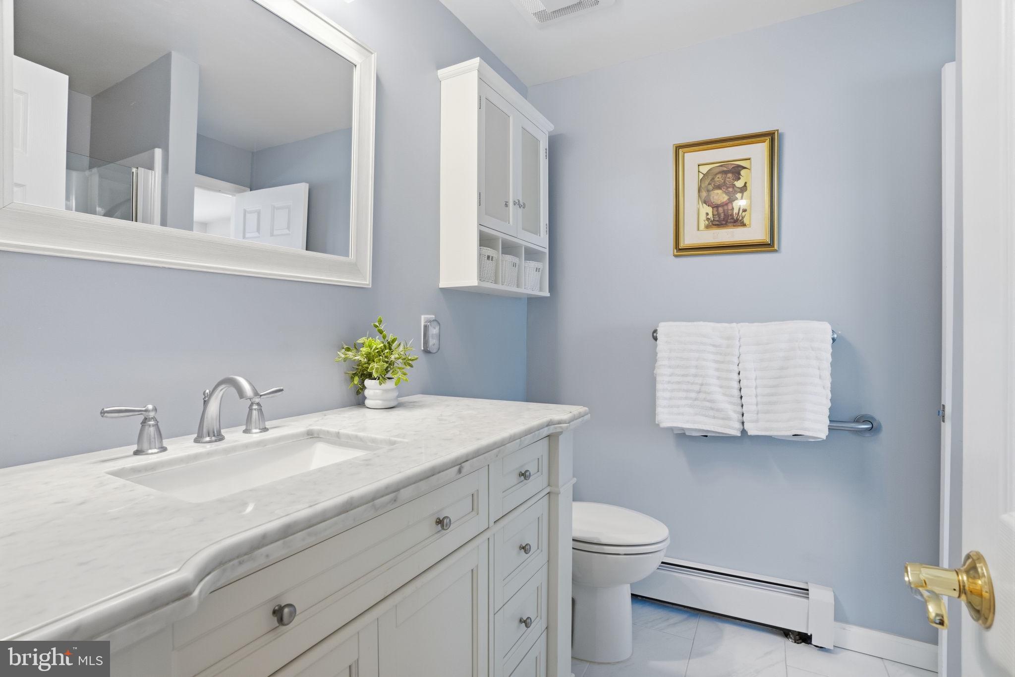 156 Rice Drive Morrisville, PA 19067 - Photo 23 of 37 Full Hall Bath