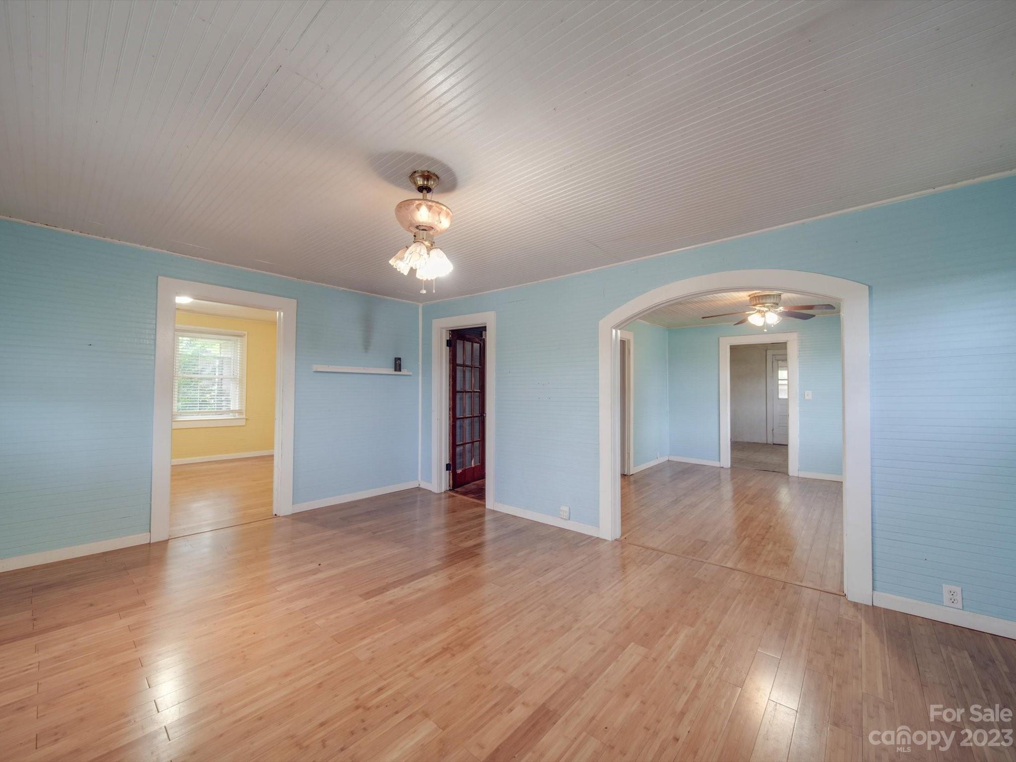 2601 Philadelphia Church Road Dallas, NC 28034 - Photo 3 of 37 Gallery Image 3