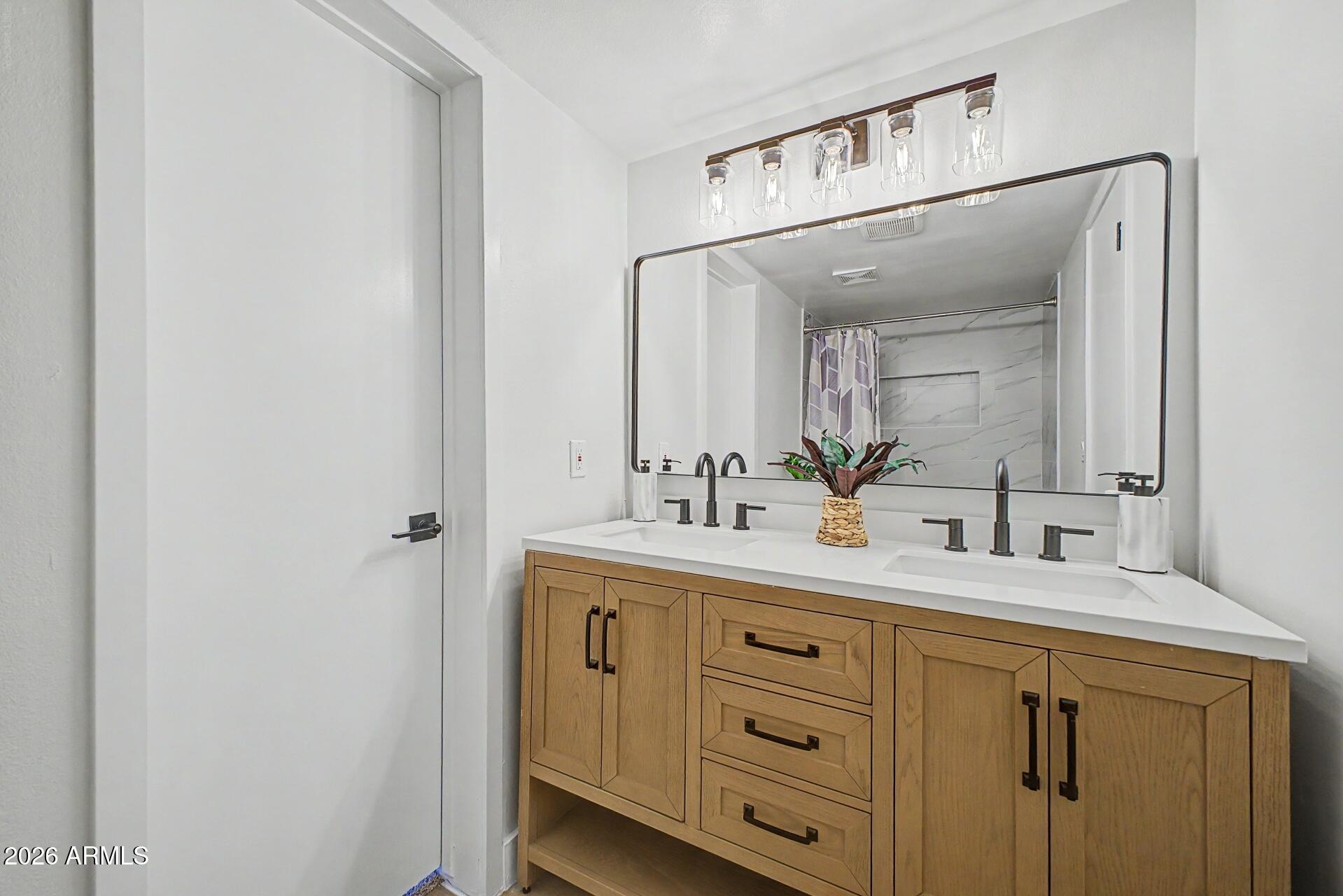 7126 North 19th Avenue, Unit 151 Phoenix, AZ 85021 - Photo 11 of 18