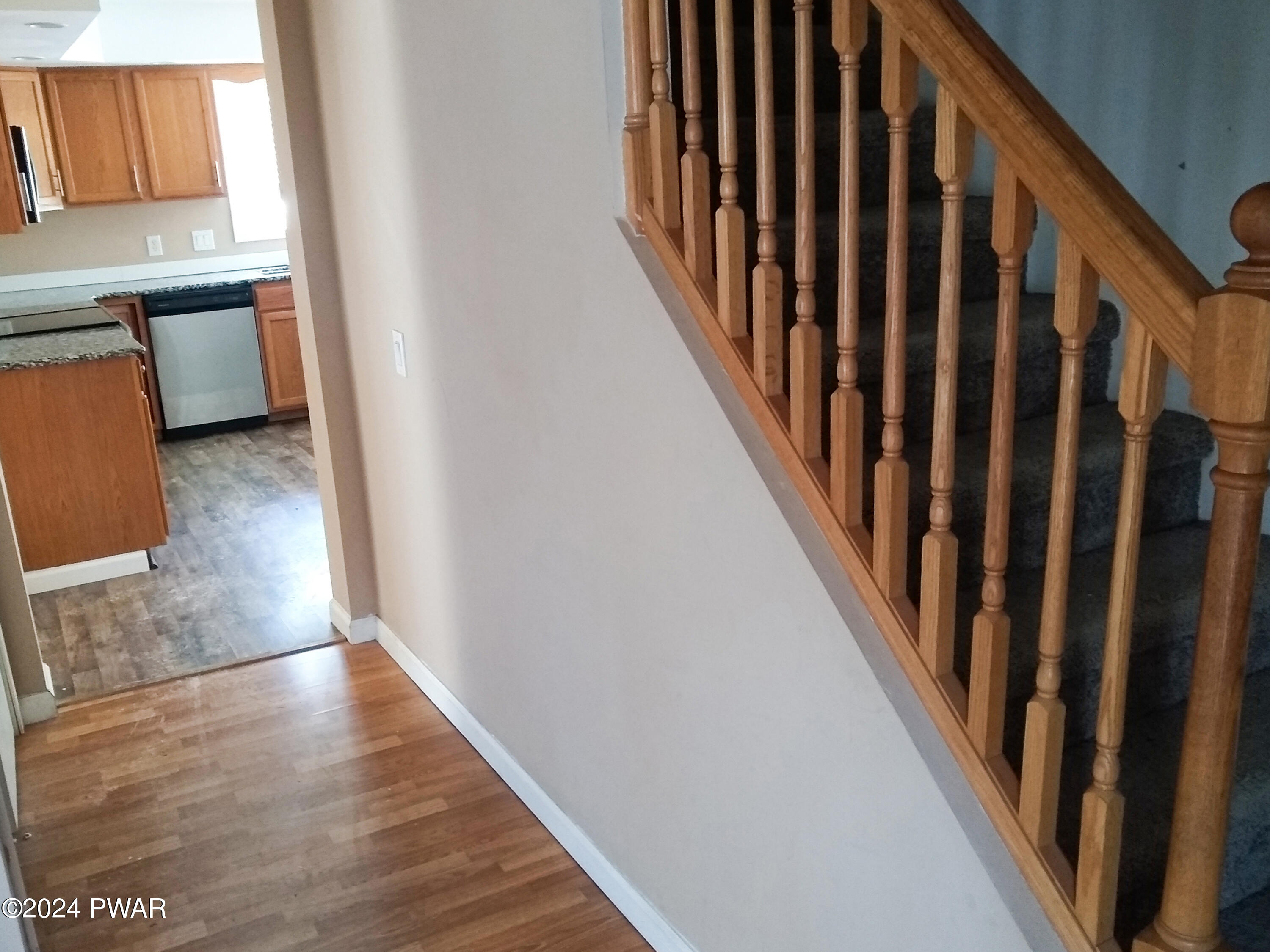 204 Meadow Ridge Acres Road Milford, PA 18337 - Photo 12 of 31 stairs